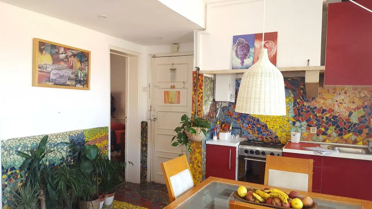 Appartement Calçada dos barbadinhos, n. 237, 2º esq. à Lisboa